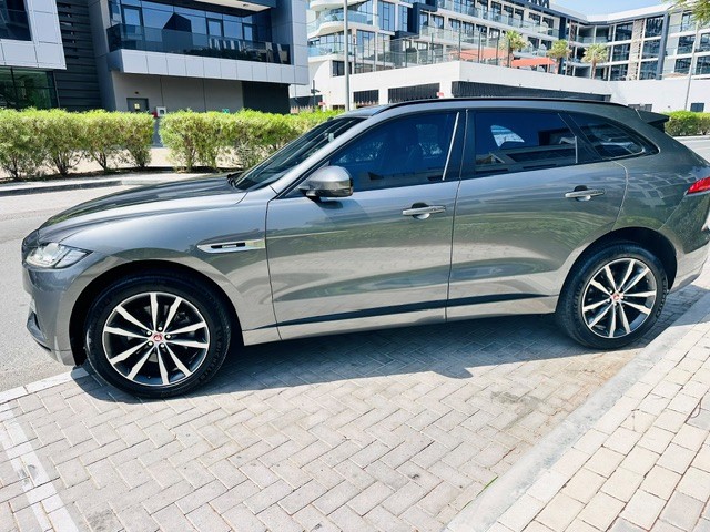2017 Jaguar F-Pace 3.5 T V6 R Sport thumbnail 6