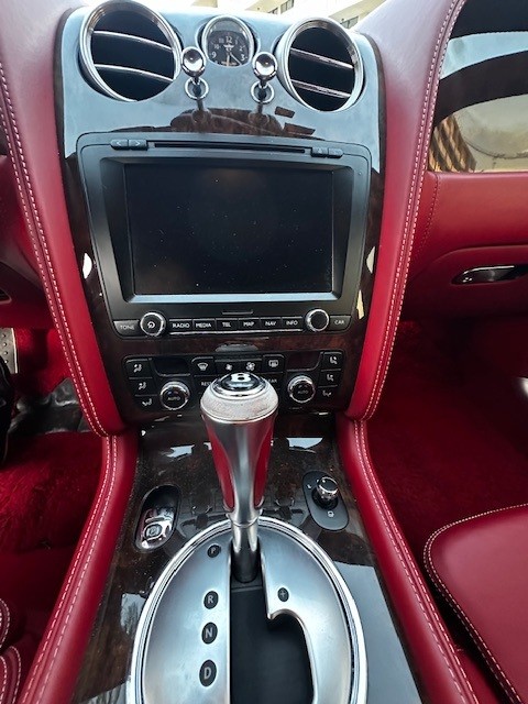 2012 Bentley Flying Spur Speed W12 thumbnail 9