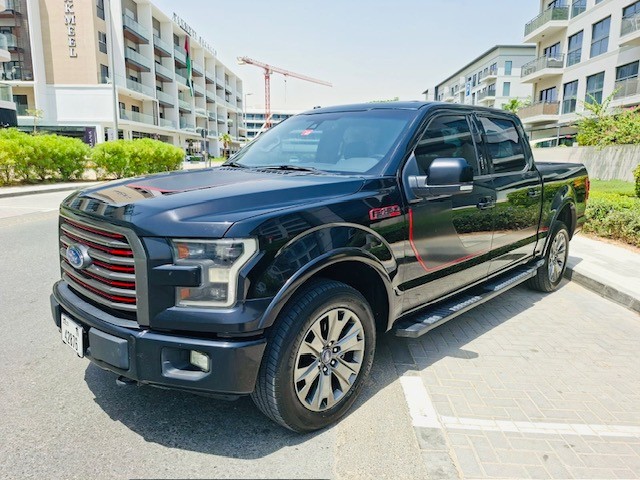2017 Ford F-150 Lariat FX4 V6 thumbnail 2
