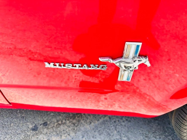 1966 Ford Mustang 289 V8 Coupe thumbnail 5