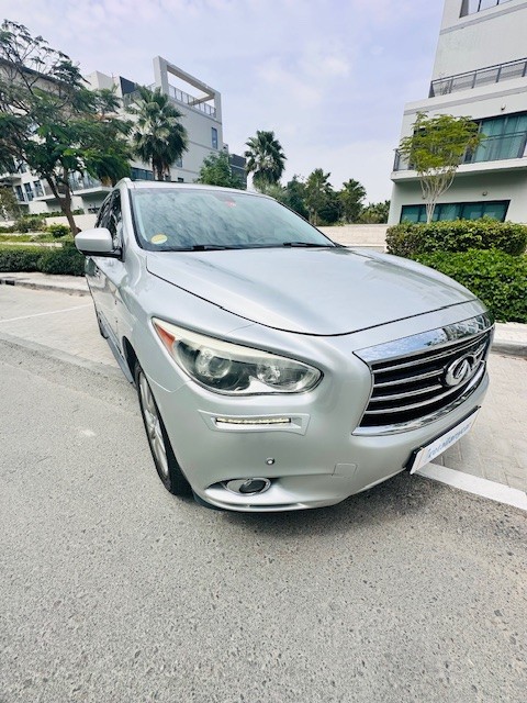 2015 Infiniti QX60 3.5 V6 Full Option for sale in the UAE