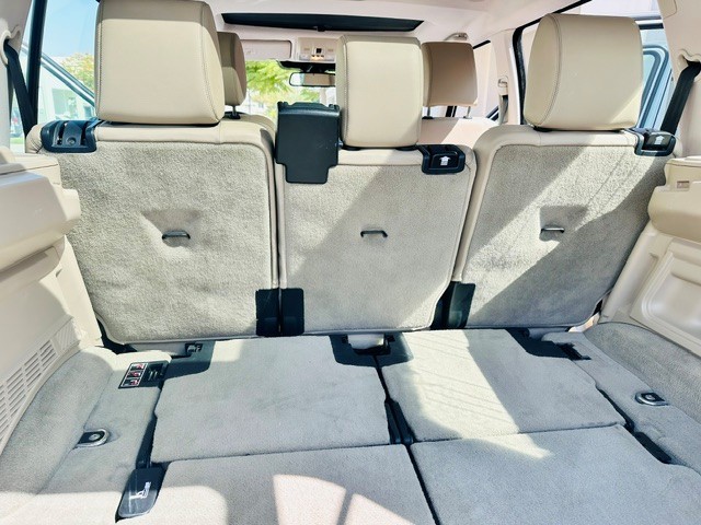 2016 Land Rover LR4 HSE thumbnail 9