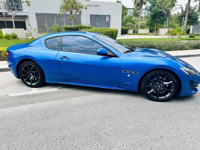 2013 Maserati GranTurismo Sport thumbnail 2