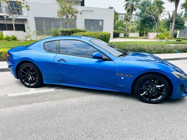 2013 Maserati GranTurismo Sport thumbnail 3