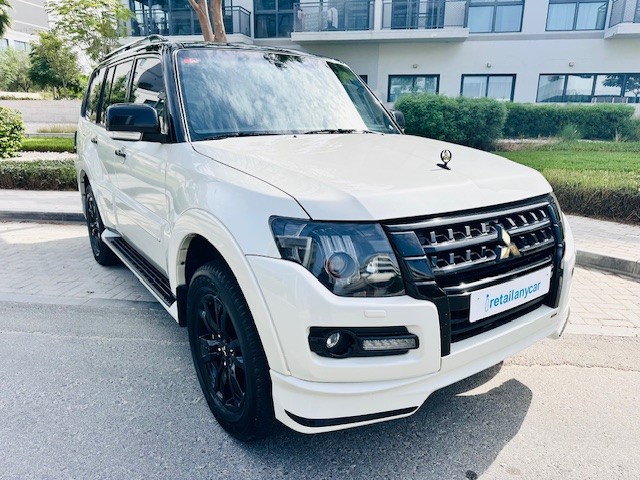 2020 Mitsubishi Pajero 3.8 Signature for sale in the UAE